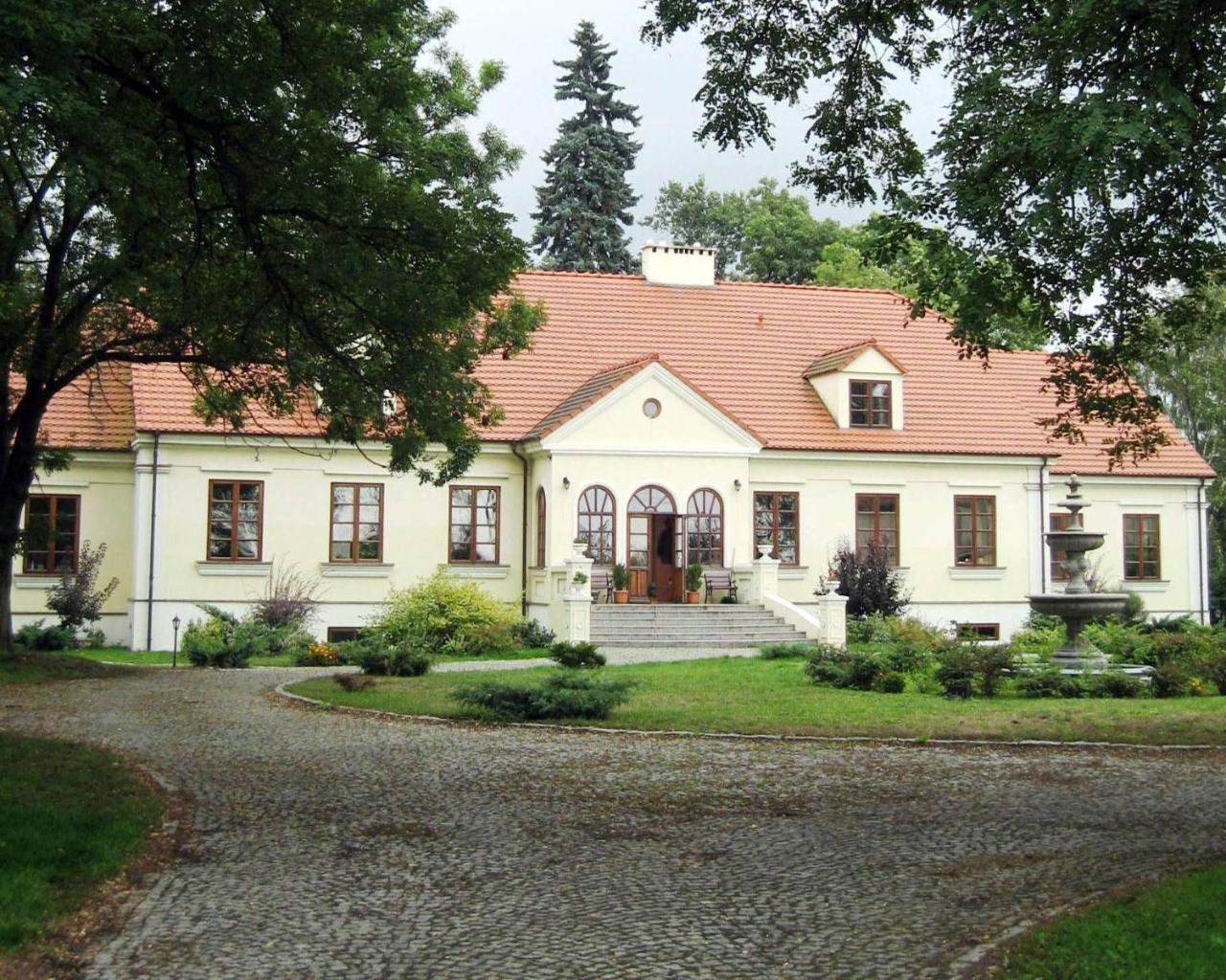 Gospodarstwo Agroturystyczne Dworek Janowicki Kazimierzewo Buitenkant foto